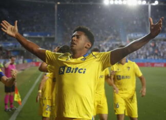 El Choco Lozano anota gol y salva al Cádiz del descenso en la Liga Española