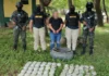 Detienen a una mujer con 92 libras de supuesta marihuana