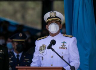 La región debe unirse para enfrentar el narcotráfico y otras amenazas, clama jefe de las FFAA de Honduras