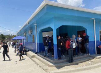 El gobierno de Honduras aumenta en más de 40 dólares la sanción para migrantes irregulares