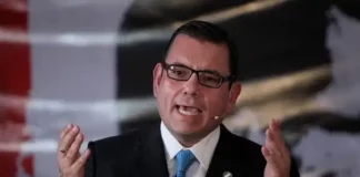 EE. UU. deja en libertad a excandidato a la presidencia de Guatemala acusado de lavado de dinero