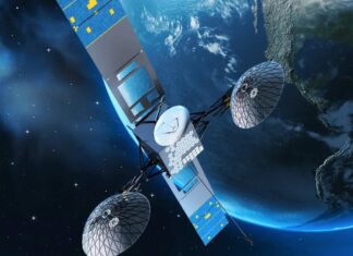 La NASA lanza el primer vuelo de satélites para monitorear huracanes