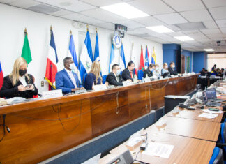 Sugieren a Honduras salirse del Parlamento Centroamericano (Parlacen) porque no sirve de nada