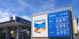 El precio de la gasolina en EE. UU. llega a 5 dólares por galón, lo nunca visto