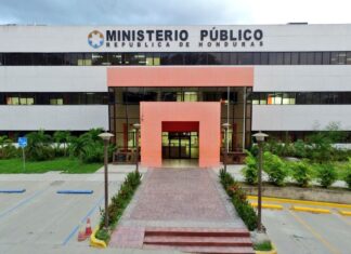 Condenan a padre e hija que ofrecían visas de trabajo para viajar a Canadá y a Estados Unidos