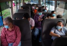 Sector transporte suspende el aumento al pasaje anunciado para el día lunes