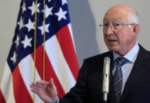 Embajador de EE. UU. en México culpa a los «gobiernos que no trabajan» en temas de migración