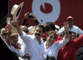 Mel Zelaya recuerda 13 años del golpe de Estado ahora como asesor presidencial de su esposa