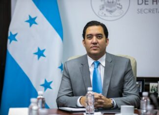 Secretario Privado de la presidenta asegura que el Gobierno no está colocando bonos soberanos