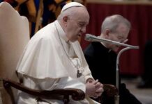 El papa pide que los padres no sean ansiosos y sobreprotectores