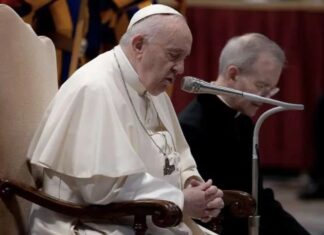 El papa pide que los padres no sean ansiosos y sobreprotectores