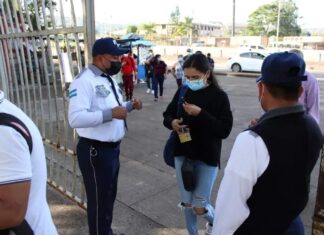 La UNAH reduce al 50% la participación de estudiantes en clases presenciales debido a la nueva ola de Covid-19