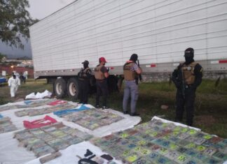 Autoridades hondureñas incautan cocaína que iría hacia Guatemala