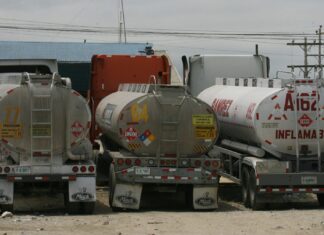 La PMOP le sigue la pista a una banda criminal que roba combustible a las pipas en Puerto Cortés