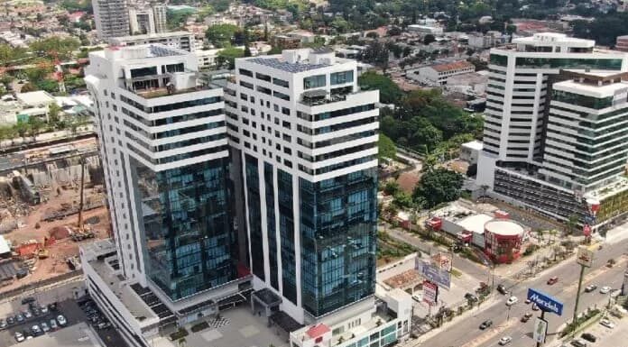 Cancelan los permisos de operación de bares y discotecas en la Torre Morazán