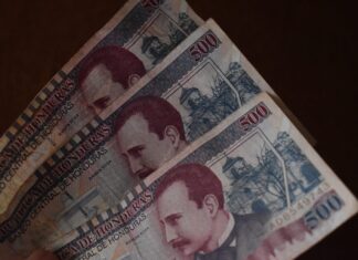 Sugieren modificar la política monetaria del país para reducir los costos de las importaciones
