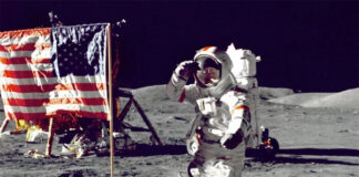 Sale a subasta la chaqueta que Aldrin llevó en la primera misión a la luna