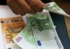 El euro cae por debajo de un dólar por primera vez en 20 años, pero se recupera rápidamente
