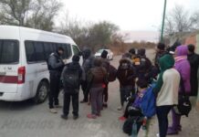 Detienen en Florida a conductor de furgoneta con ocho indocumentados