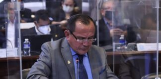 Diputado del partido Libre presenta proyecto de derogación a los delitos contra el honor