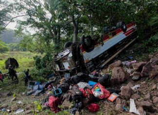 Autobús cae en un abismo de Nicaragua y deja 16 muertos, 13 de ellos venezolanos