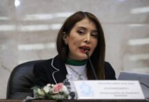 Iroshka Elvir pide a la ministra de Finanzas que dé prioridad a la salud pública del país