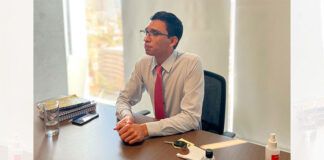 Más de 200 empleados fueron separados de Aduana por actos irregulares, señala Fausto Cálix