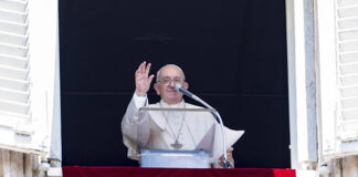 El papa reclama un diálogo «verdadero» en Ucrania y paz en Sri Lanka