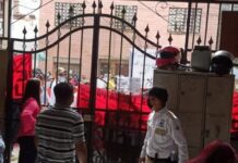 Empleados de hospitales psiquiátricos protestan frente a Salud por falta de pago