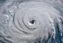 Bonnie la tormenta tropical que se formó en el atlántico podría convertirse en huracán en el Pacífico