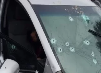 ¡Otra masacre! Acribillan a tres personas en un tiroteo en La Ceiba