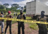 Decomisan una rastra con caletas donde transportaban supuesta droga en Comayagua