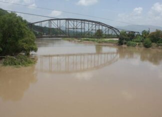 Alertan a los pobladores del Valle de Sula por el aumento del caudal del río Ulúa