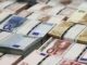 El euro cae de nuevo por la aversión al riesgo