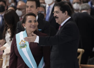 “La presidenta Xiomara Castro es la que manda en el gobierno, es falso que manda Mel”, dice ministro de Sedesol