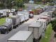Transporte de carga pesada amenaza con tomarse las carreteras si el gobierno no brinda soluciones a sus demandas