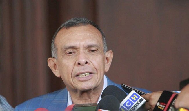 Pepe Lobo asegura que está listo para cuando la justicia de Estados Unidos lo requiera