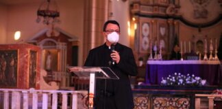 “Honduras tiene problemas muy serios y para resolverlos necesita personas serias”, dice el padre Juan Ángel López