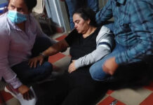 Abogada de la exprimera dama Rosa Elena Bonilla, insiste que le otorguen arresto domiciliario tras ser hospitalizada