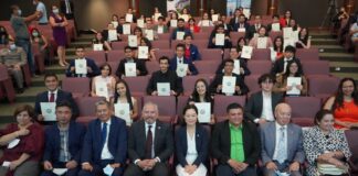 Taiwán entregó 49 certificados de becas a estudiantes hondureños para realizar sus estudios