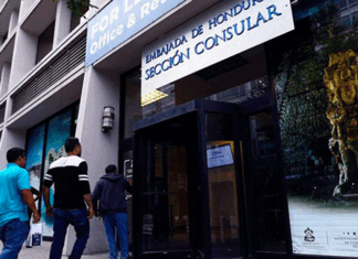 Denuncian el cierre del consulado de Honduras en New Orleans por falta de pago