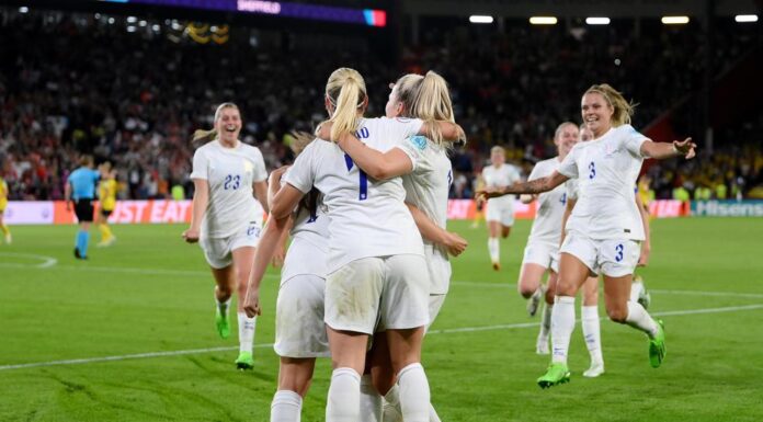 Informe de la UEFA destaca el potencial económico del fútbol femenino