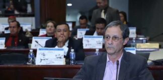 El CN echó a la basura toda intención de despolitizar el proceso de elección de la nueva CSJ, según Mauricio Villeda