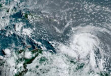 Avanza por el Atlántico una onda tropical con 20% posibilidad de desarrollo