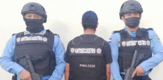 En un centro comercial encuentran a un menor que fingió su secuestro y pedía 10 mil lempiras para irse a vivir con su novia en la capital