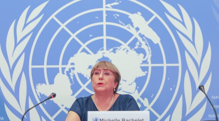 Michelle Bachelet se despide de la ONU pidiendo al mundo mayores esfuerzos para evitar una fractura global