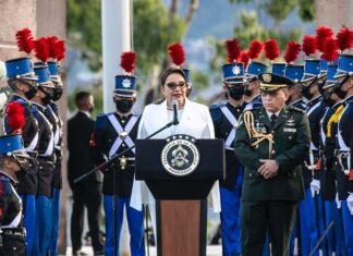 Presidenta Xiomara Castro reafirma su compromiso por la democracia