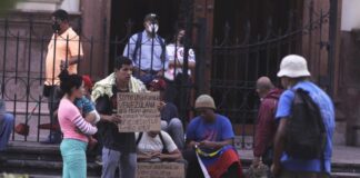 Inmigrantes venezolanos que van hacia EE.UU. denuncian atropellos en Honduras