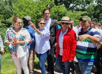 La presidenta Xiomara Castro recorre las zonas afectadas por las lluvias en el norte y occidente del país