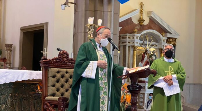 Cardenal de Honduras critica al sistema económico y pide no ser indiferente
